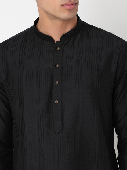 Pintucks Straight Long Kurta