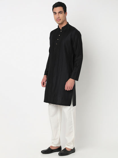 Pintucks Straight Long Kurta