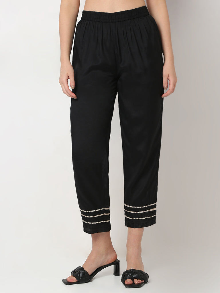 Nylangan Straight Fit Solid Mid Rise Pants