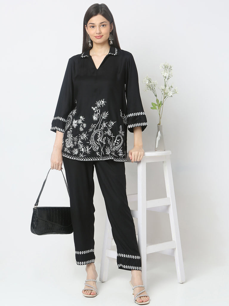 Nylangan Regular Fit Embroidered Top & Pant Set