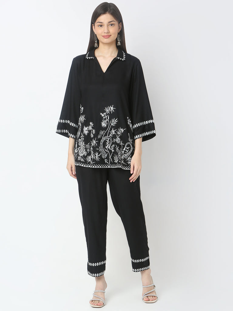 Nylangan Regular Fit Embroidered Top & Pant Set