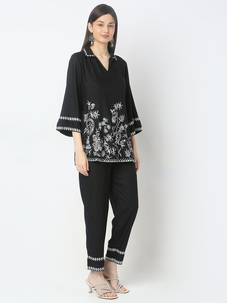 Nylangan Regular Fit Embroidered Top & Pant Set