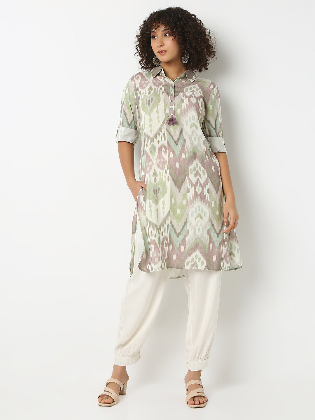 Nylangan Straight Fit Printed Shirt Collar Three-Fourth Sleeve Kurta and Pant Set