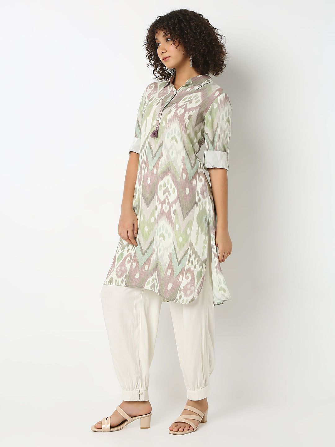Nylangan Straight Fit Printed Shirt Collar Three-Fourth Sleeve Kurta and Pant Set