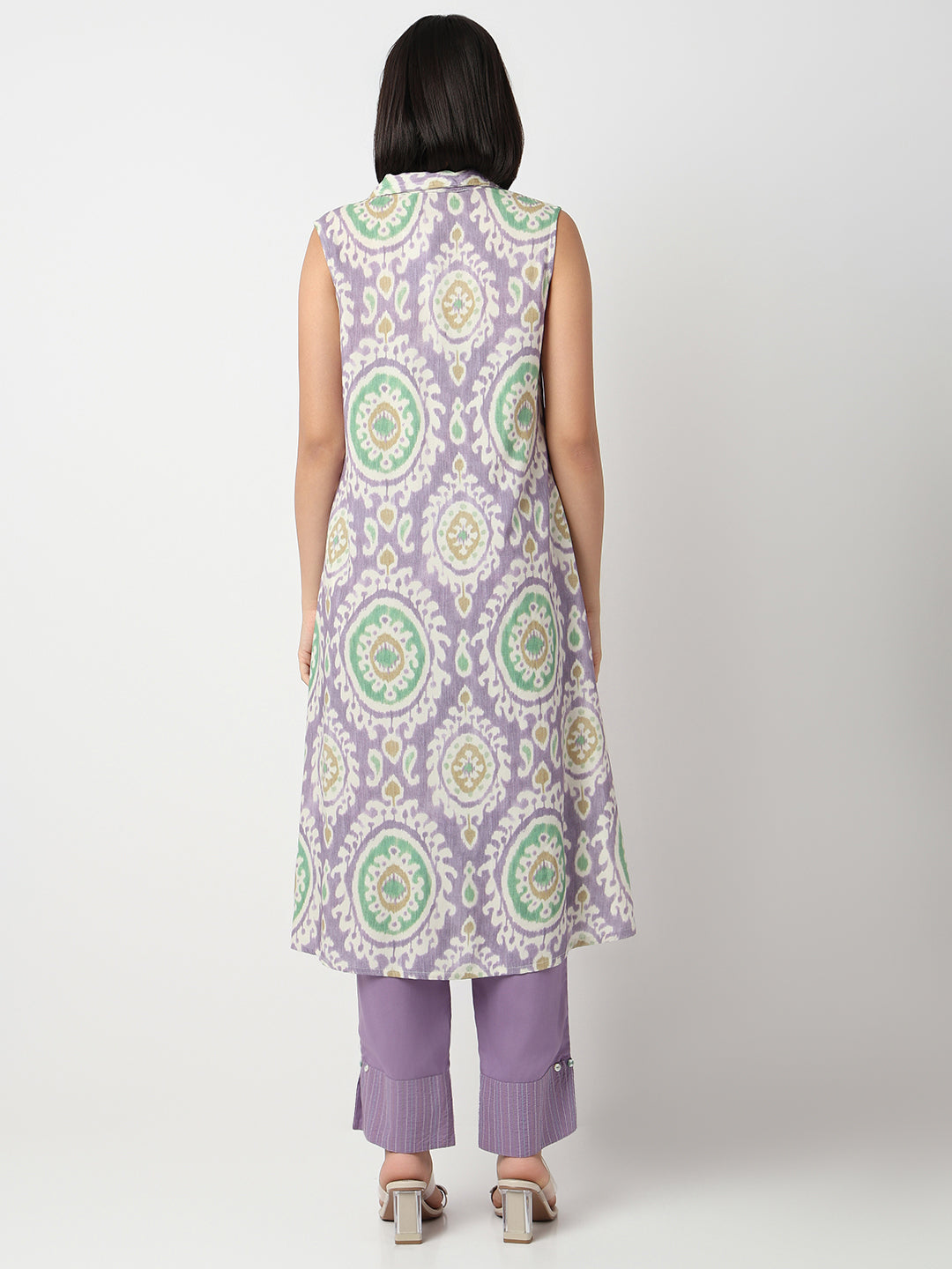 Nylangan Straight Fit Printed Sleeveless Kurta with Pant Set