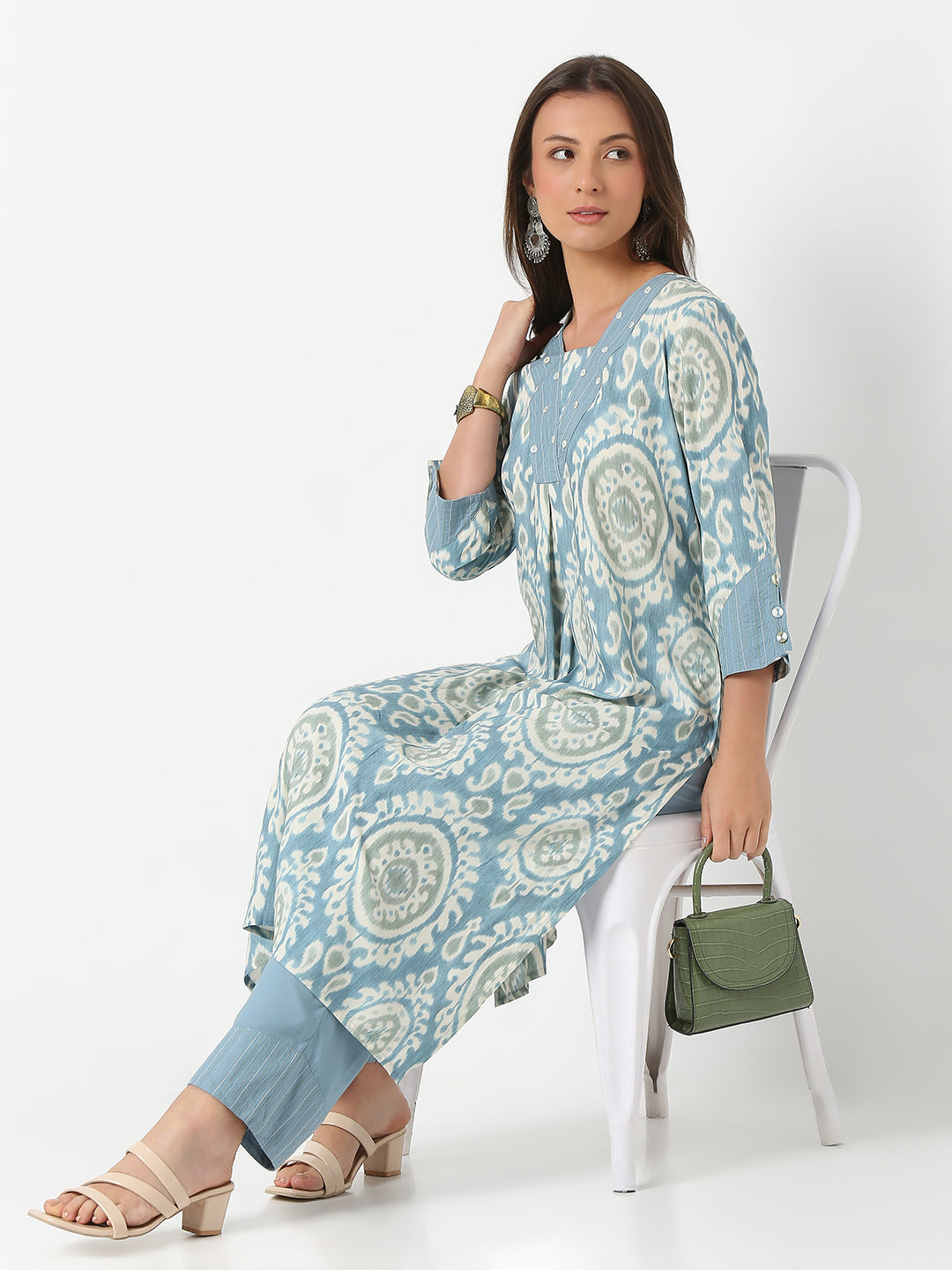 Nylangan Straight Fit Printed Three-Fourth Sleeve Kurta with Pant Set