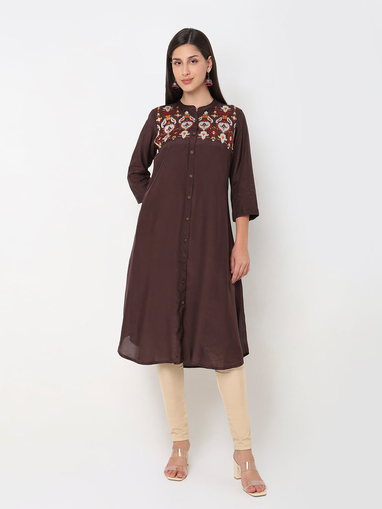 Nylangan Straight Fit Embroidered Kurta