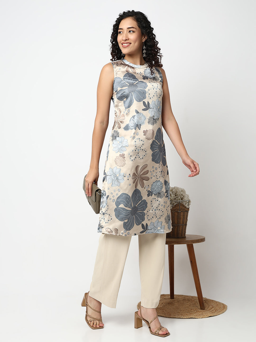 Nylangan Printed Straight Sleeveless Kurta