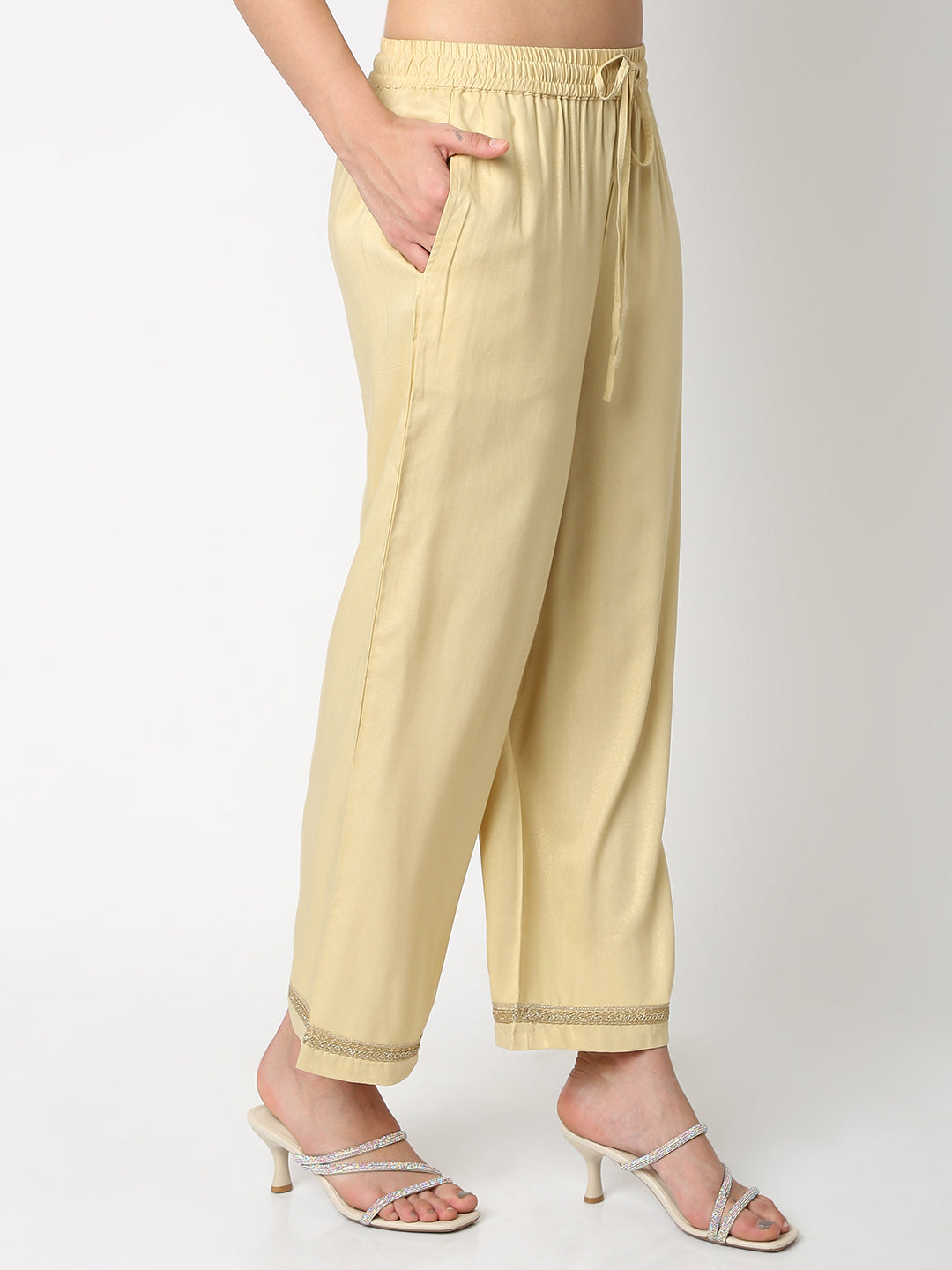 Regular Fit Solid Mid Rise Palazzos