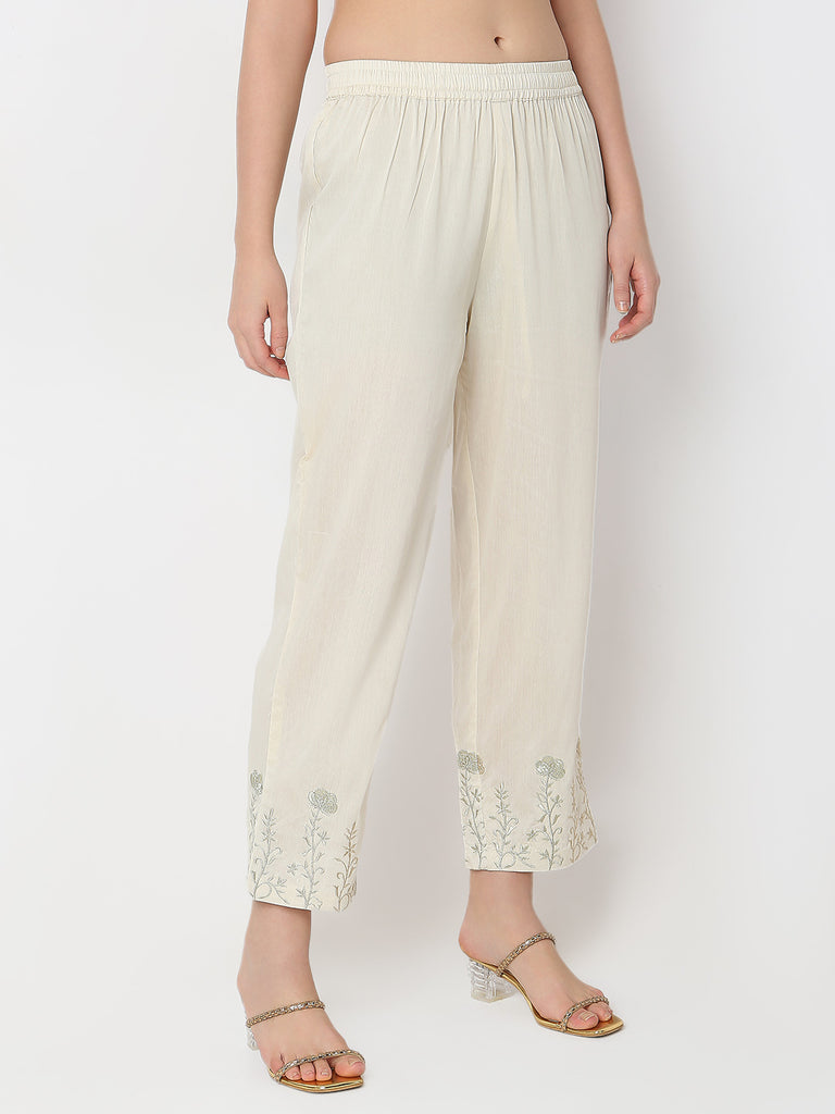 Straight Fit Solid Ankle Length Pants