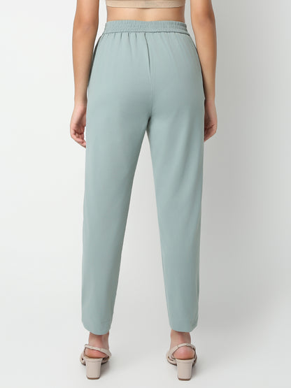 Straight Fit Solid Ankle Length Mid Rise Pants
