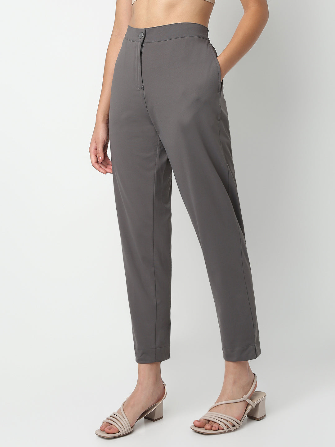 Straight Fit Solid Ankle Length Mid Rise Pants
