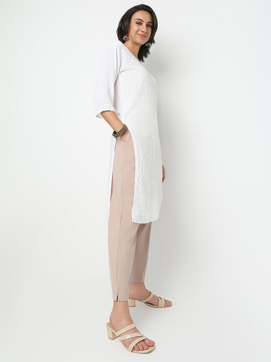 Straight Fit Solid Ankle Length Mid Rise Pants