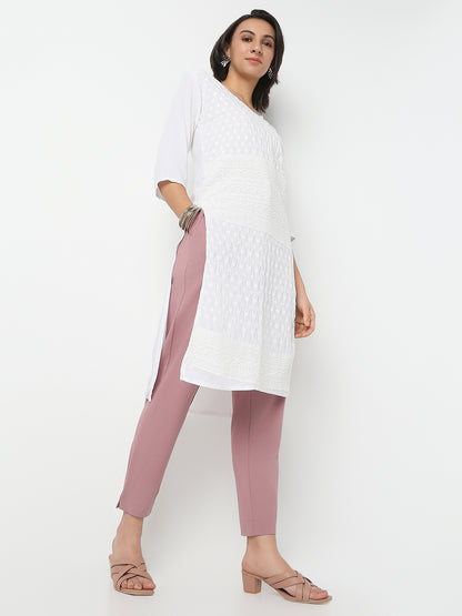 Straight Fit Solid Ankle Length Mid Rise Pants