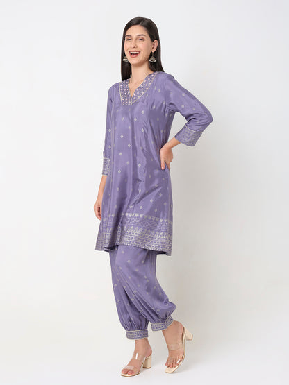 Straight Fit Embroidered Ethnic Set
