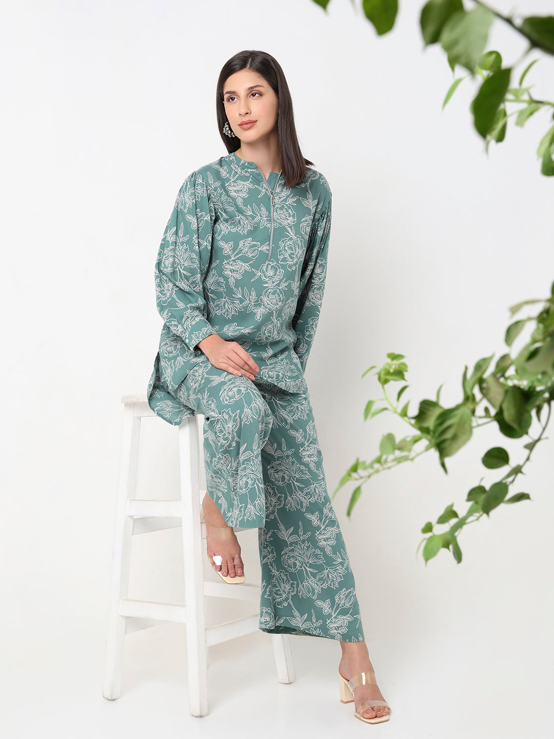 Straight Fit Printed Ethnic Set
