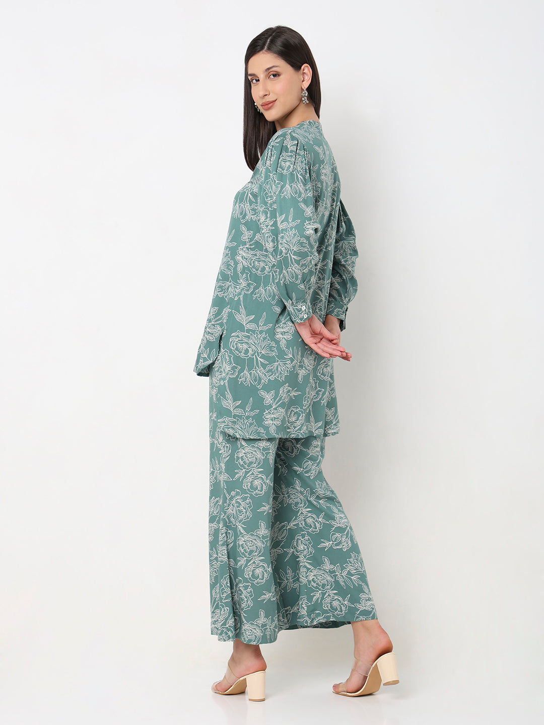 Straight Fit Printed Ethnic Set