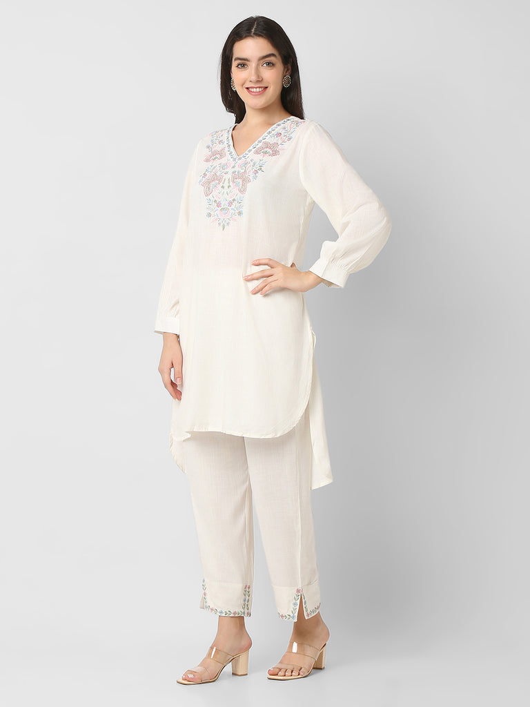 Regular Fit Printed Kurta With Pant Sets