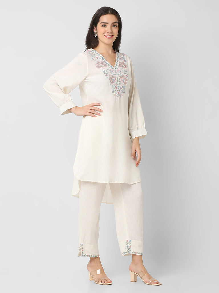 Regular Fit Printed Kurta With Pant Sets