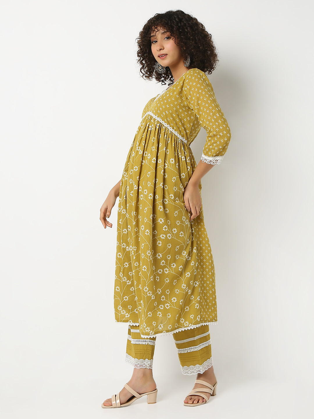 Flare Fit Printed V-Neck Three-Fourth Sleeve Kurta and Pant Set