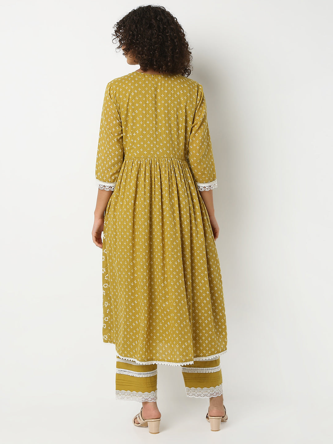 Flare Fit Printed V-Neck Three-Fourth Sleeve Kurta and Pant Set