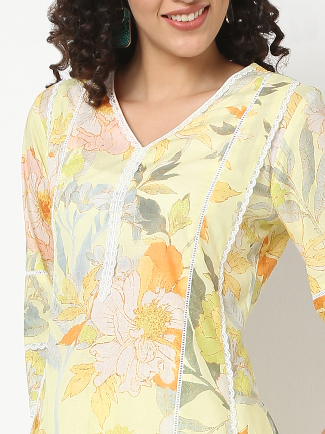 Flare Fit Printed V-Neck Kurta With Pant Set