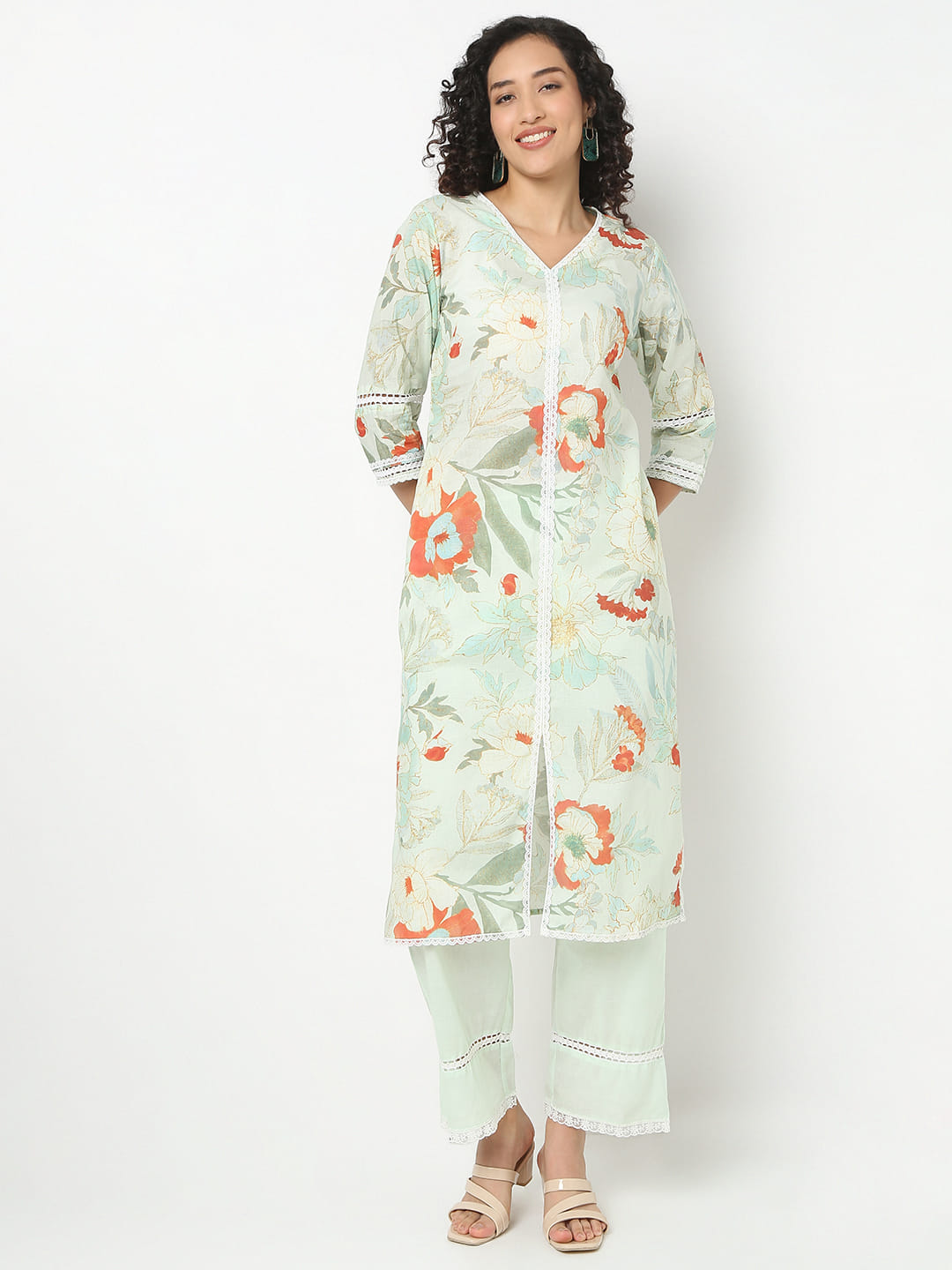 Straight Fit Printed V-Neck Kurta With Pant Set