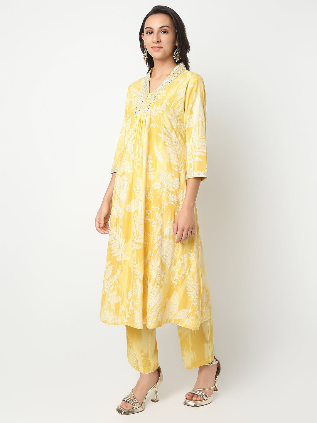 Flare Fit Printed V-Neck Three-Fourth Sleeve Kurta and Pant with Dupatta Set