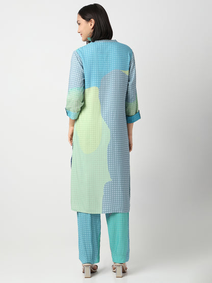 Straight Fit Printed Three-Fourth Sleeve Kurta with Pant Set