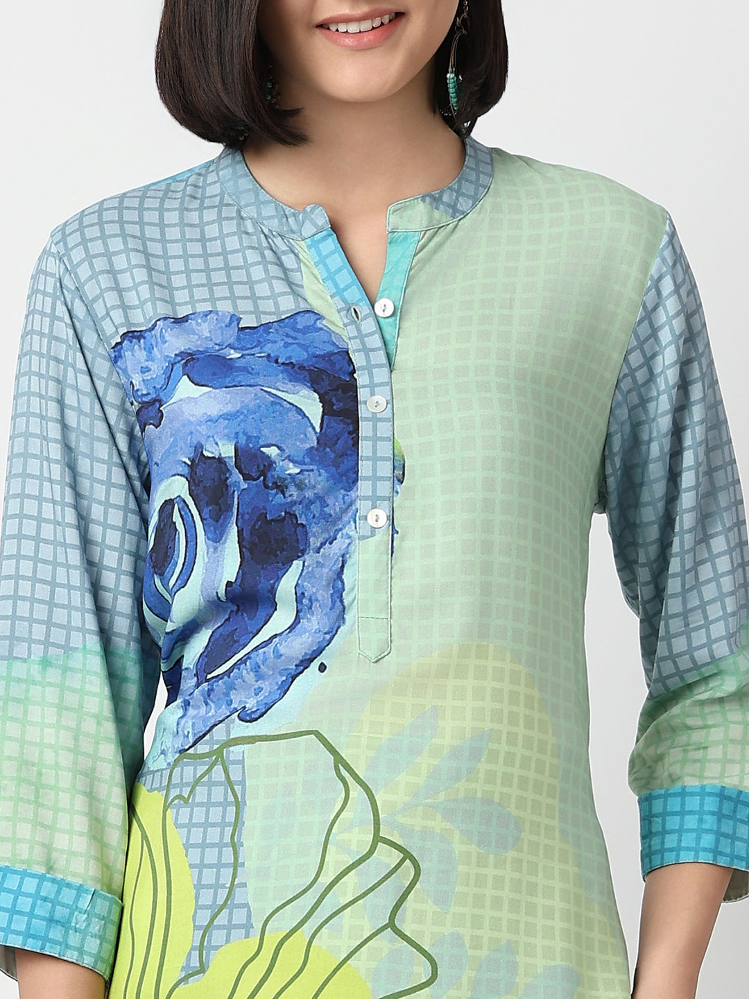 Straight Fit Printed Three-Fourth Sleeve Kurta with Pant Set
