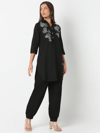 Regular Fit Embroidered Three-Fourth Sleeve Kurta with Pant Set
