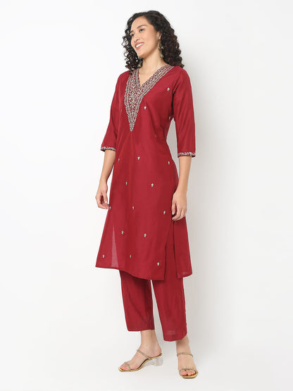 Straight Fit Embroidered V-Neck Kurta With Pant With Dupatta Set