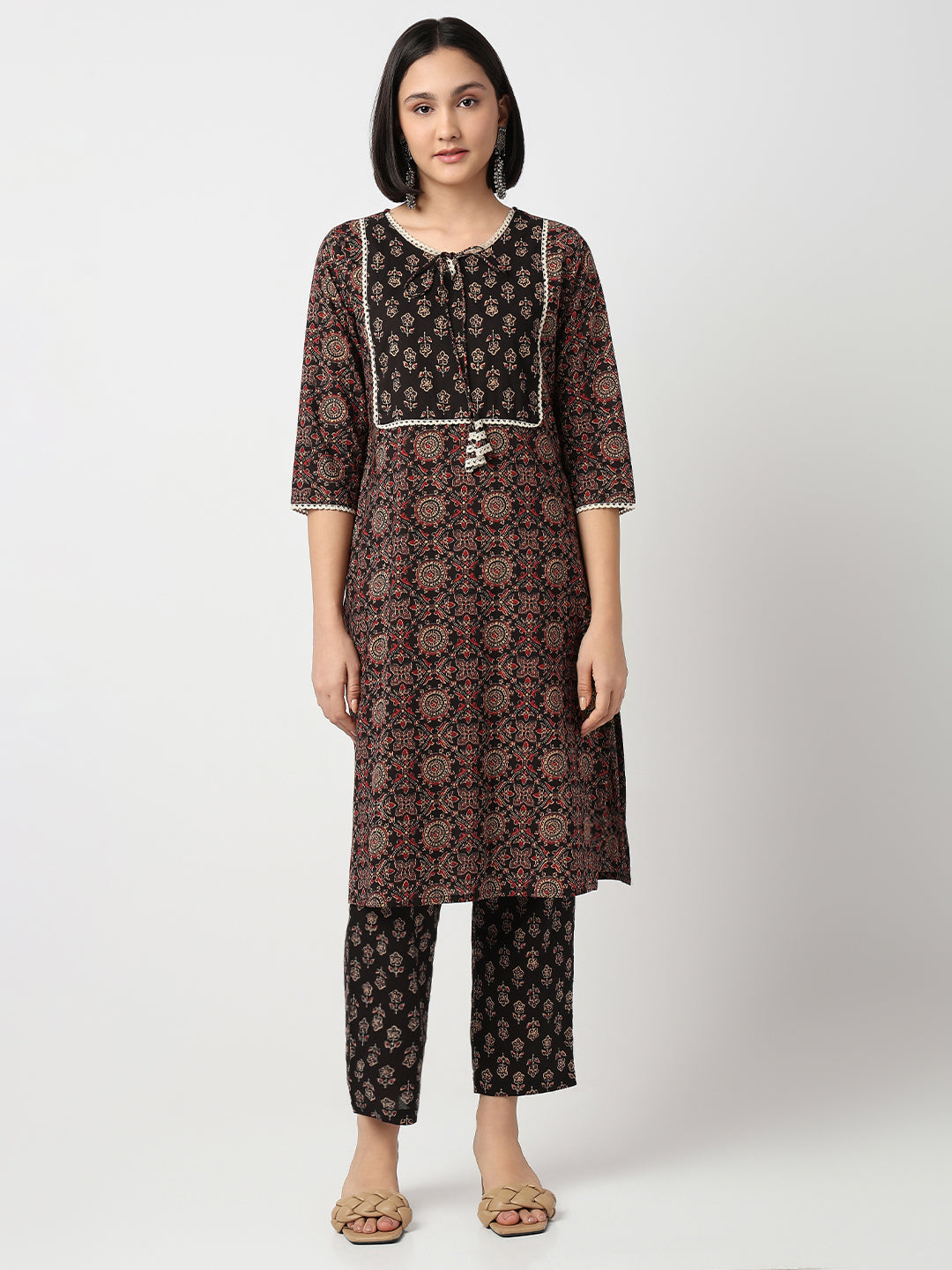Straight Fit Printed Three-Fourth Sleeve Kurta with Pant Set