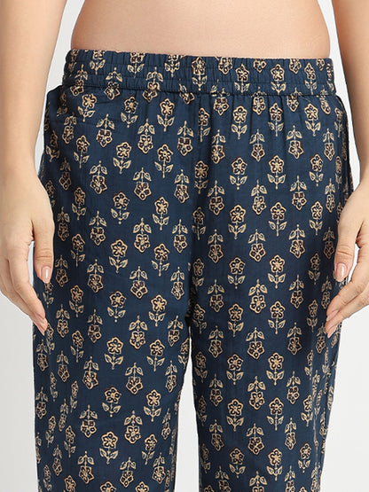 Straight Fit Printed Three-Fourth Sleeve Kurta with Pant Set