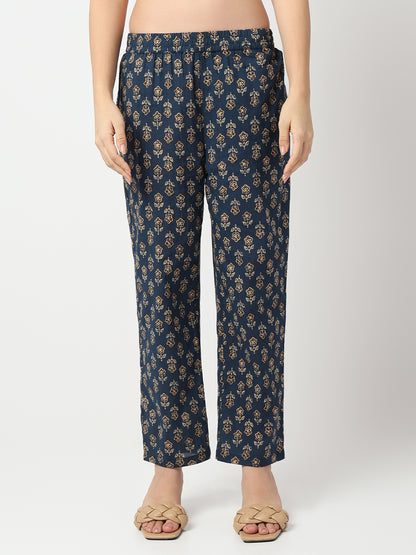 Straight Fit Printed Three-Fourth Sleeve Kurta with Pant Set