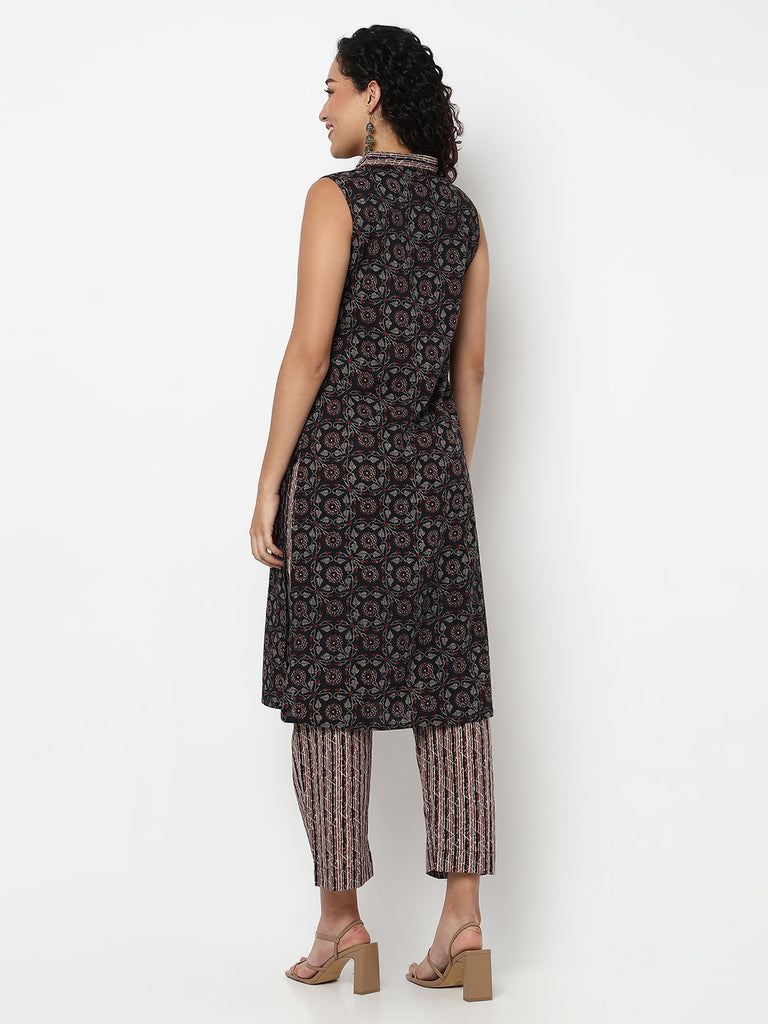 Printed Sleeveless Kurta with Pant Set
