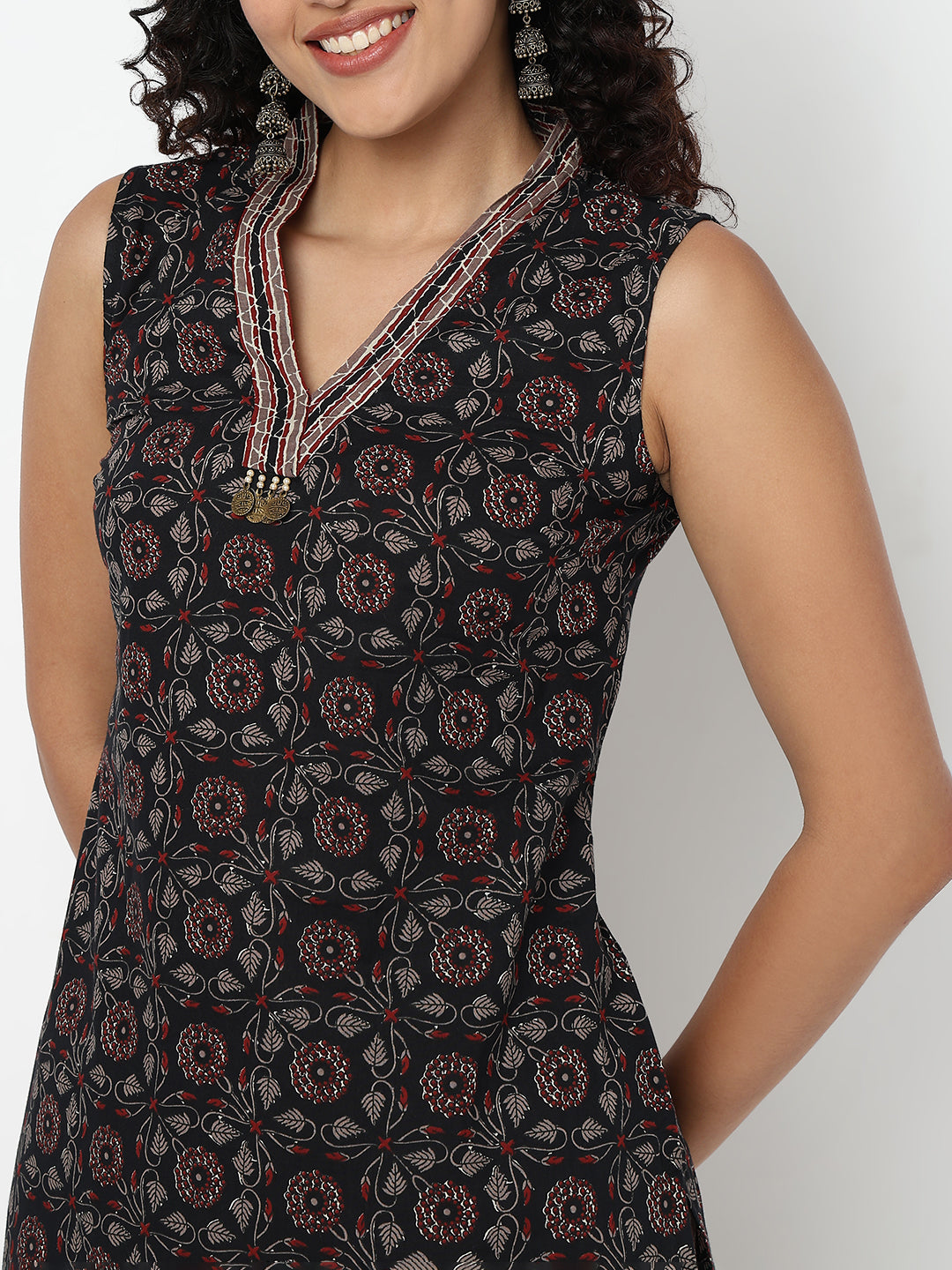 Printed Sleeveless Kurta with Pant Set