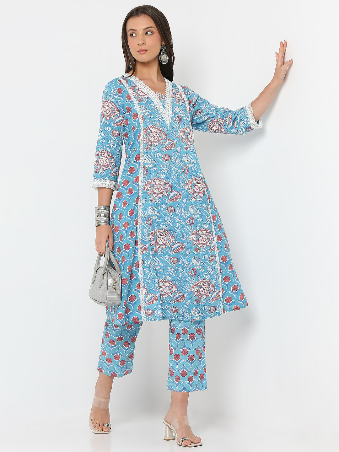 Flare Fit Printed Three-Fourth Sleeve Kurta with Pant Set
