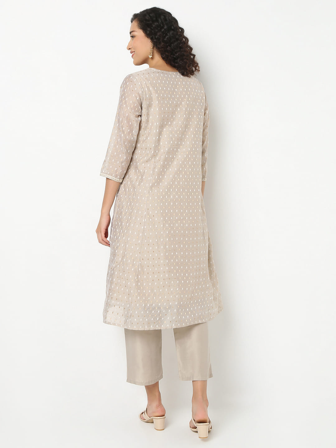 Straight Fit Embroidered Round Neck Kurta With Pant With Dupatta Set