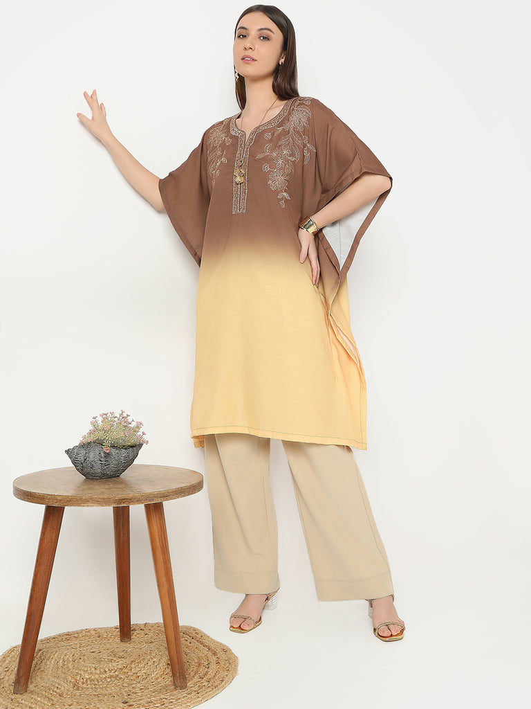 Straight Fit Embroidered Kurta