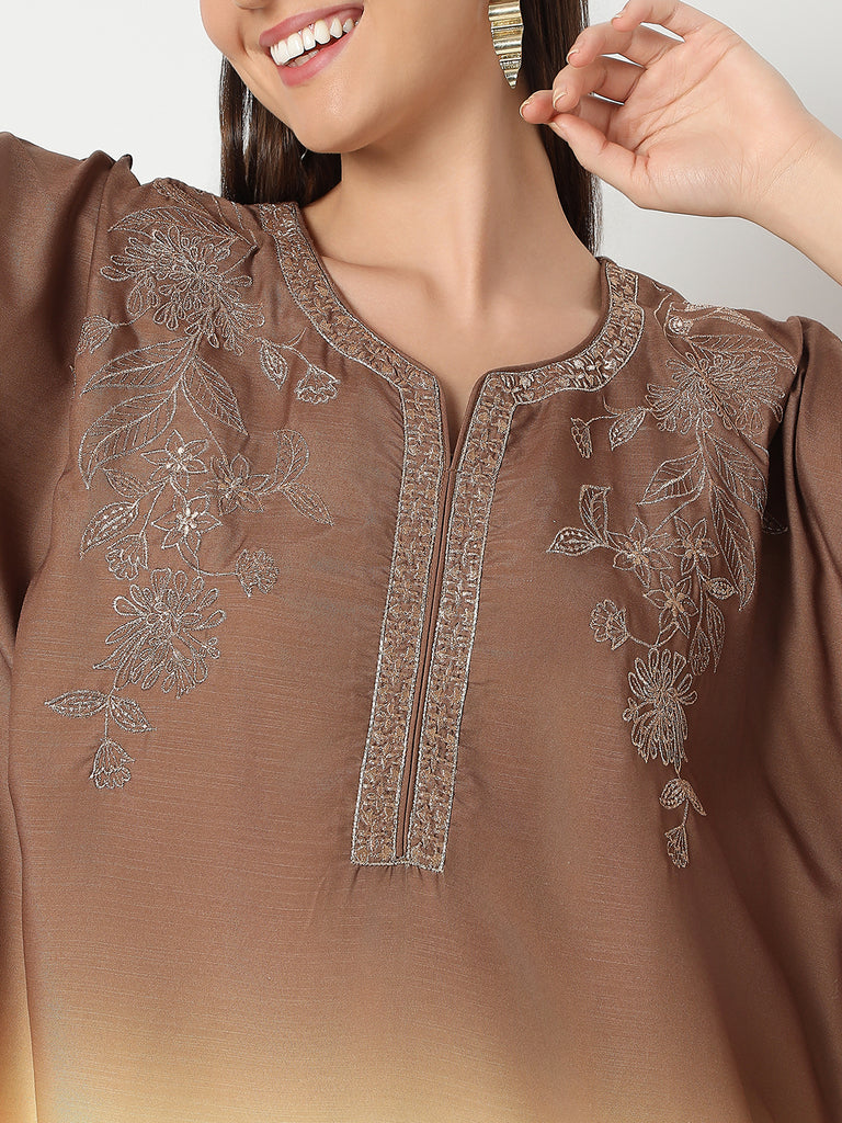 Straight Fit Embroidered Kurta