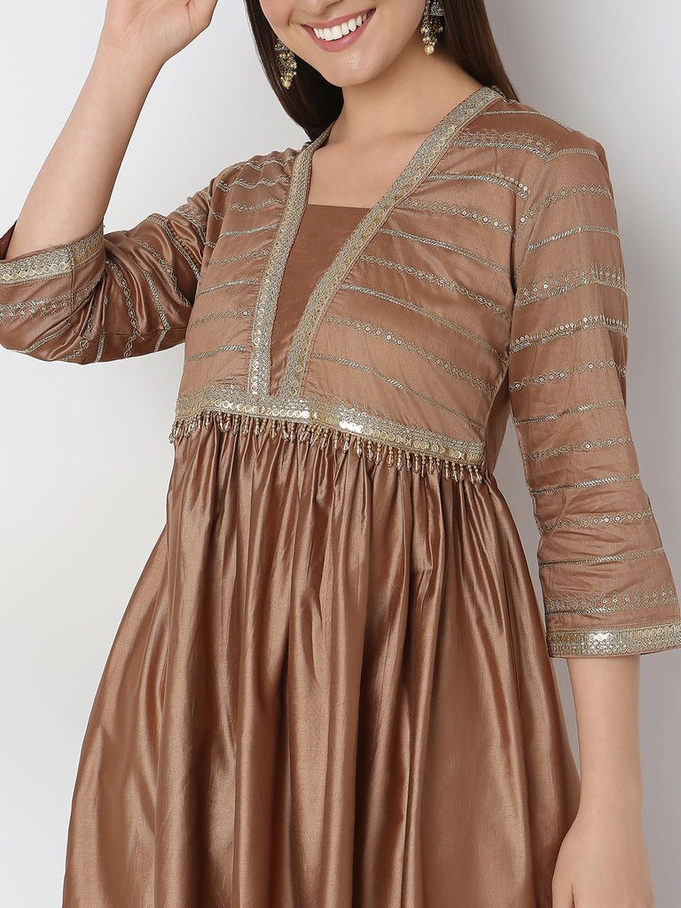 Flare Fit Embellished Kurta