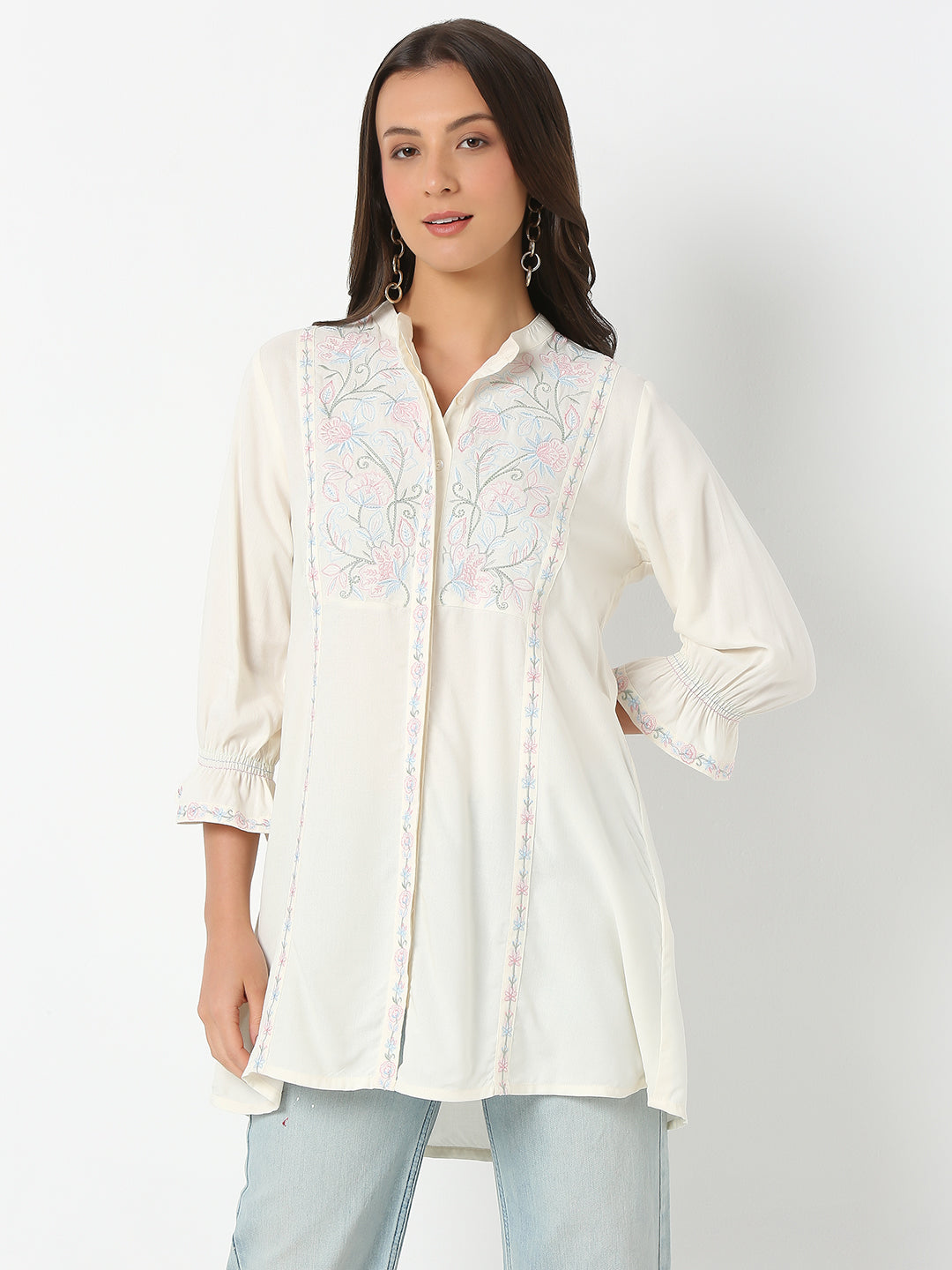 Straight Fit Solid Three-Fourth Sleeve Kurta