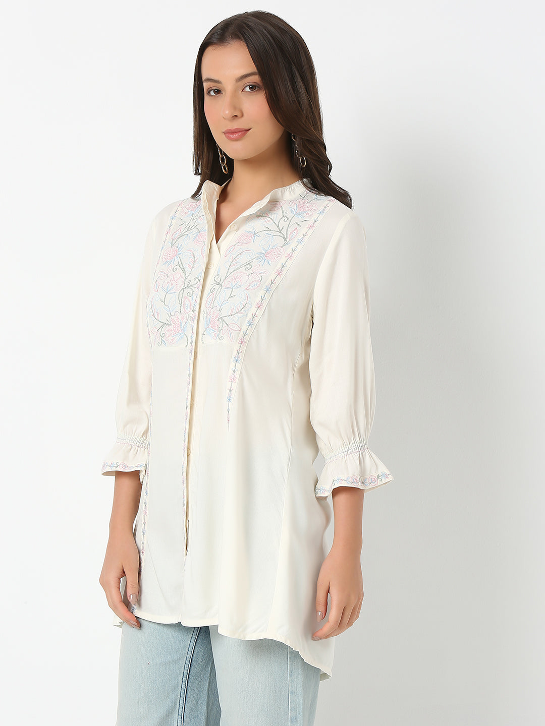 Straight Fit Solid Three-Fourth Sleeve Kurta