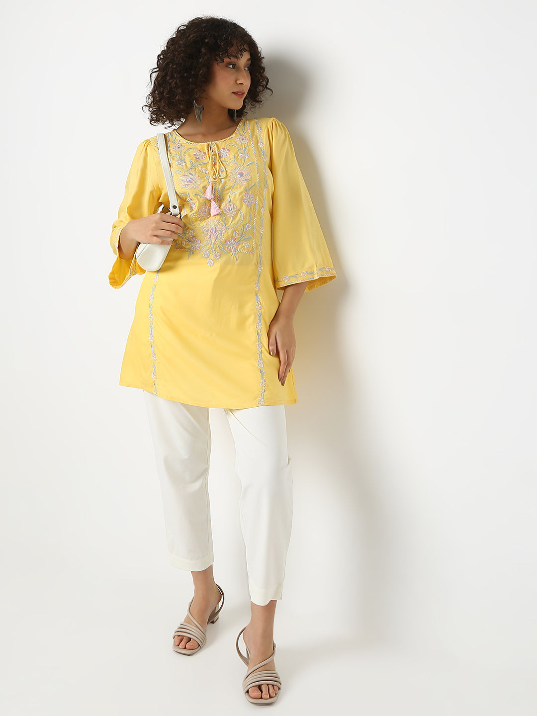 Straight Fit Embroidered Round Neck Three-Fourth Sleeve Kurta