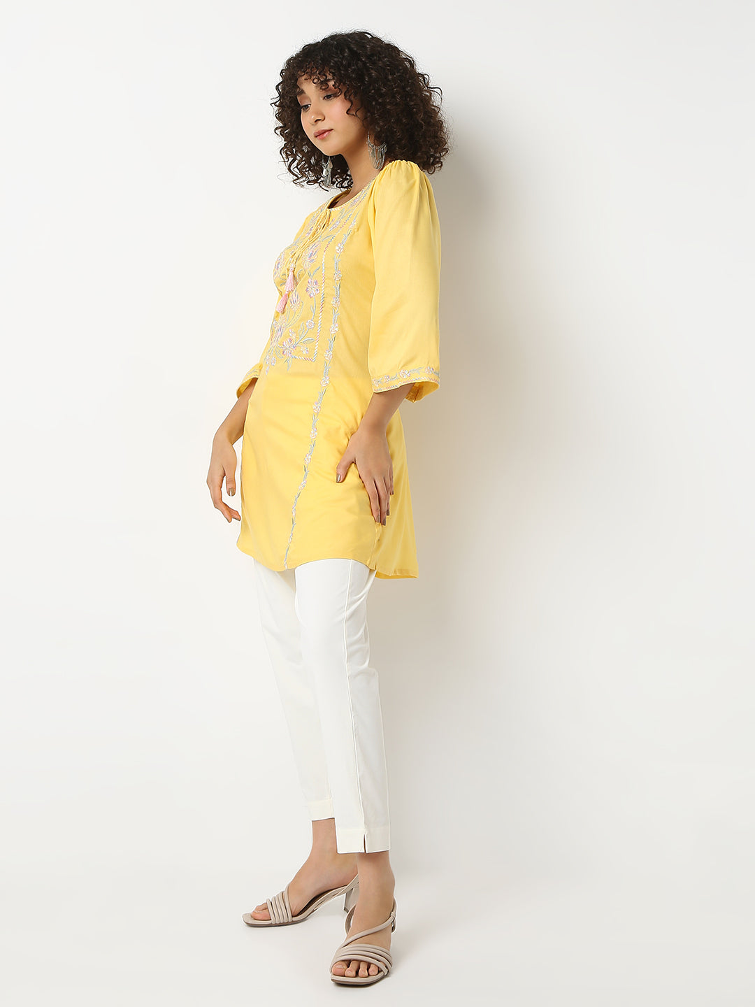 Straight Fit Embroidered Round Neck Three-Fourth Sleeve Kurta