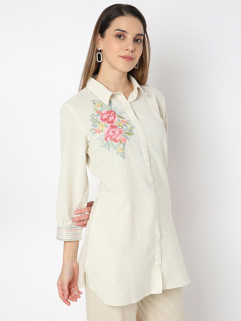 Regular Fit Embroidered Desert Dunes Three-Fourth Sleeve Shirt