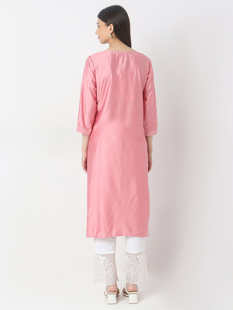 Regular Fit Embroidered Kurta