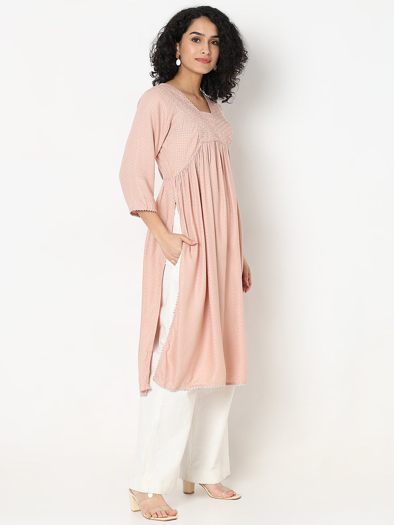 Regular Fit Embellished Kurta