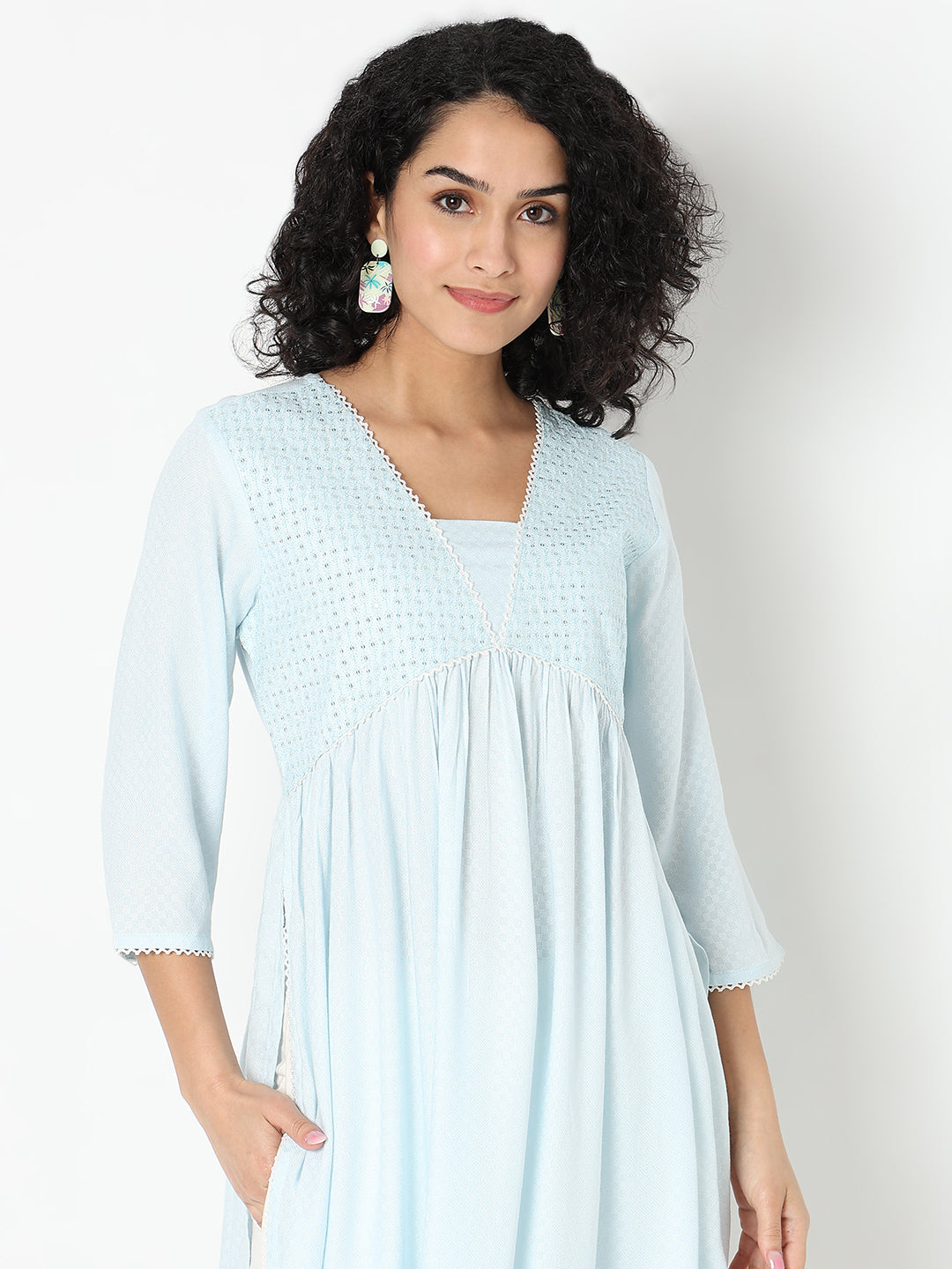Regular Fit Embellished Kurta